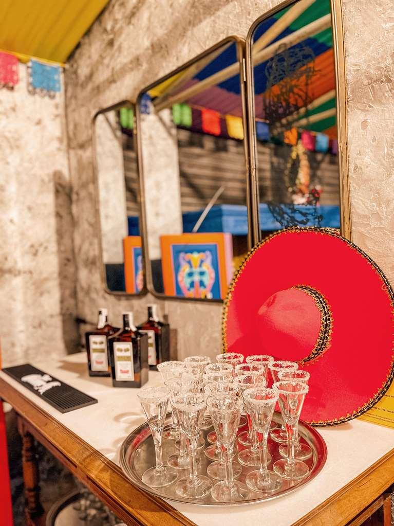 Palacio De Aviles Affiliated By Melia Restauracja zdjęcie The bar at the Museum of Modern Art