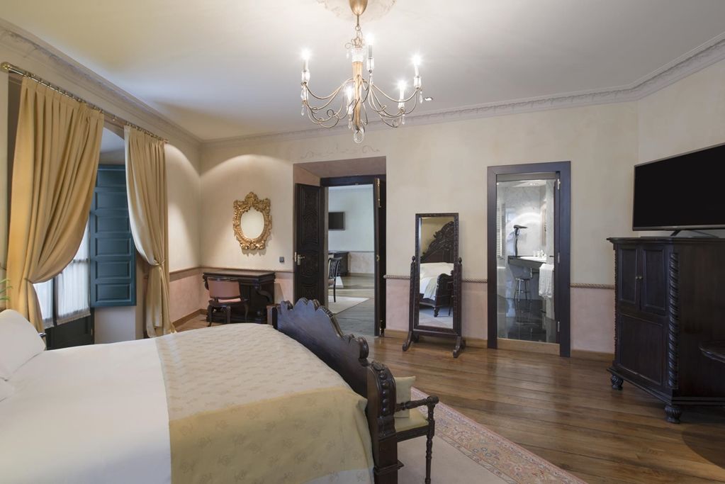 Palacio De Aviles Affiliated By Melia Zewnętrze zdjęcie A suite at the hotel